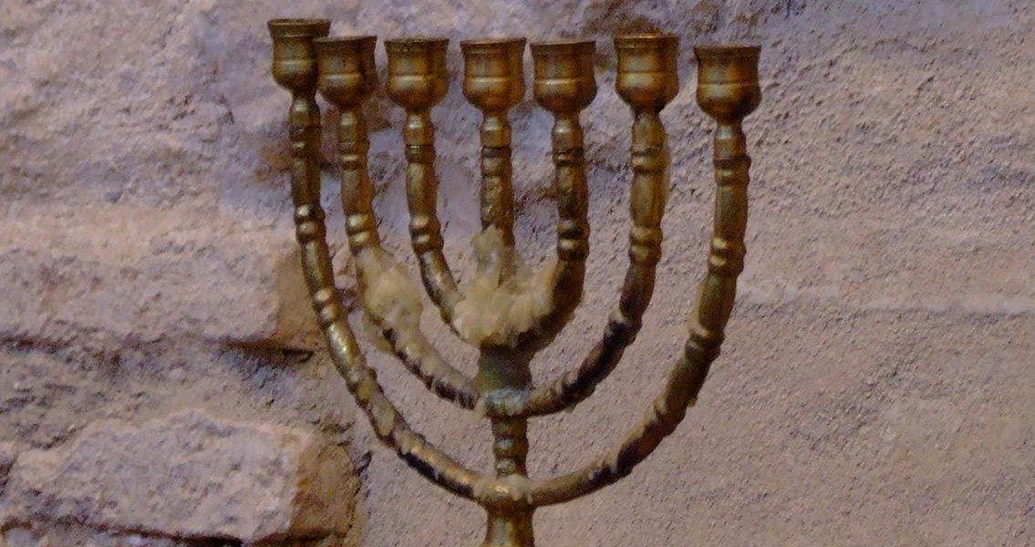 Ancient Glass Bracelet Decorated with Menorah Found in Israel