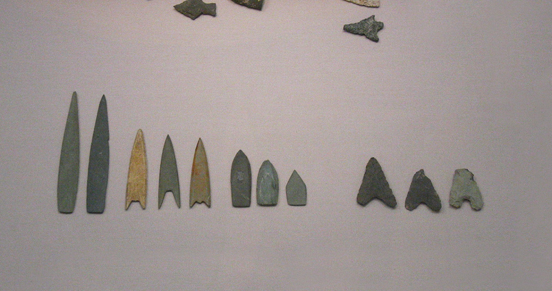 Neolithic Arrow heads from Korea