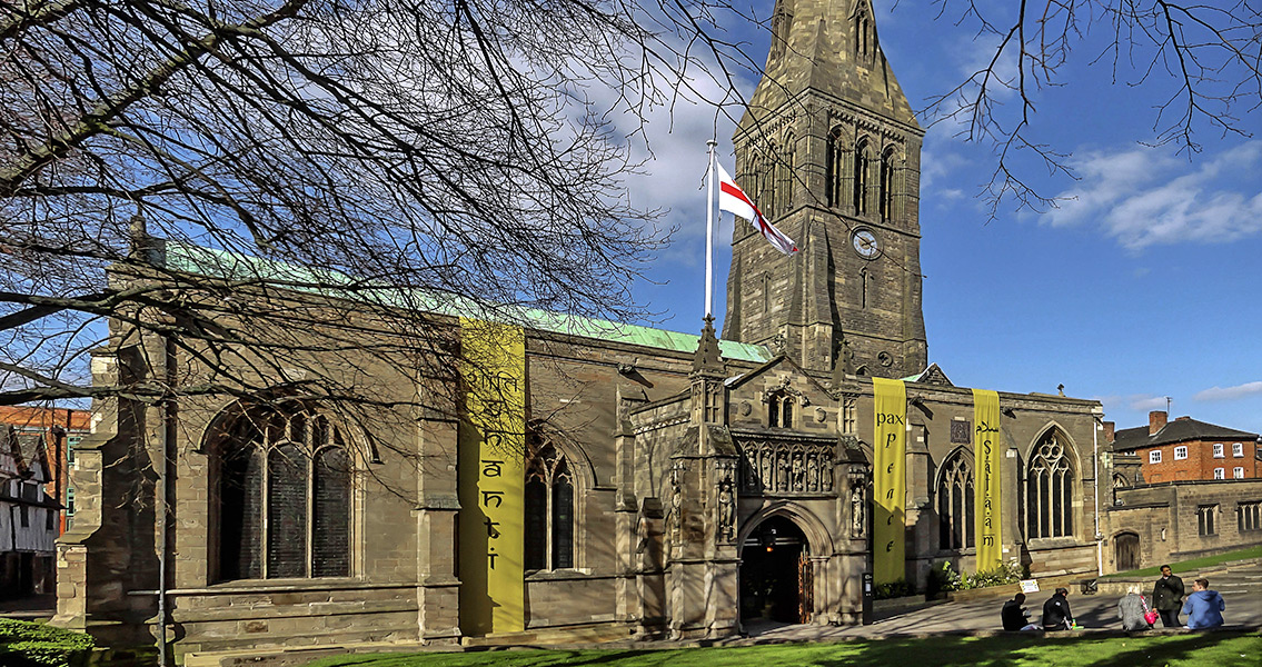 Richard III's Reburial Commences