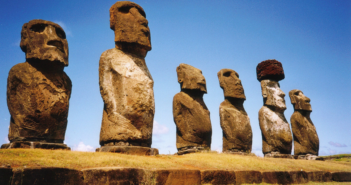 Easter Island Moai Hats Were Rolled Up