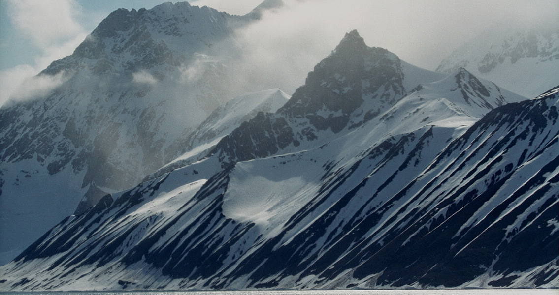 Spitsbergen Mountains