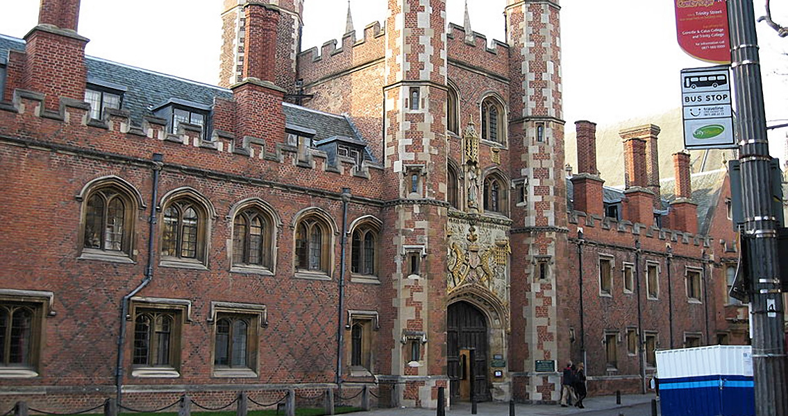 Huge Cemetery Unearthed Beneath Cambridge College