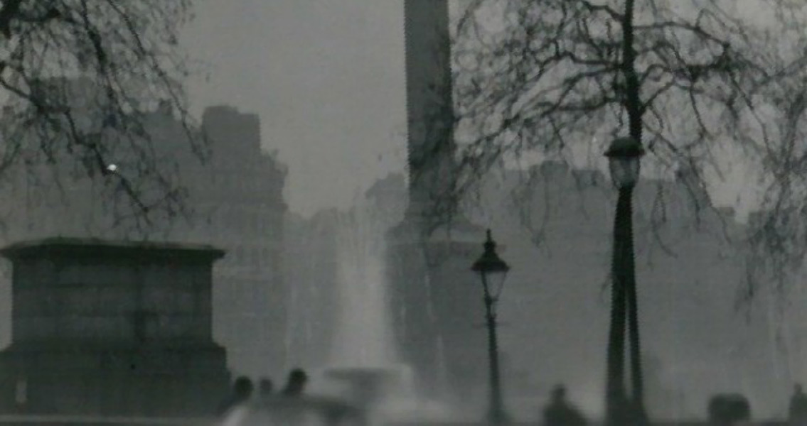 Nelson's Column During the Great Smog (2)