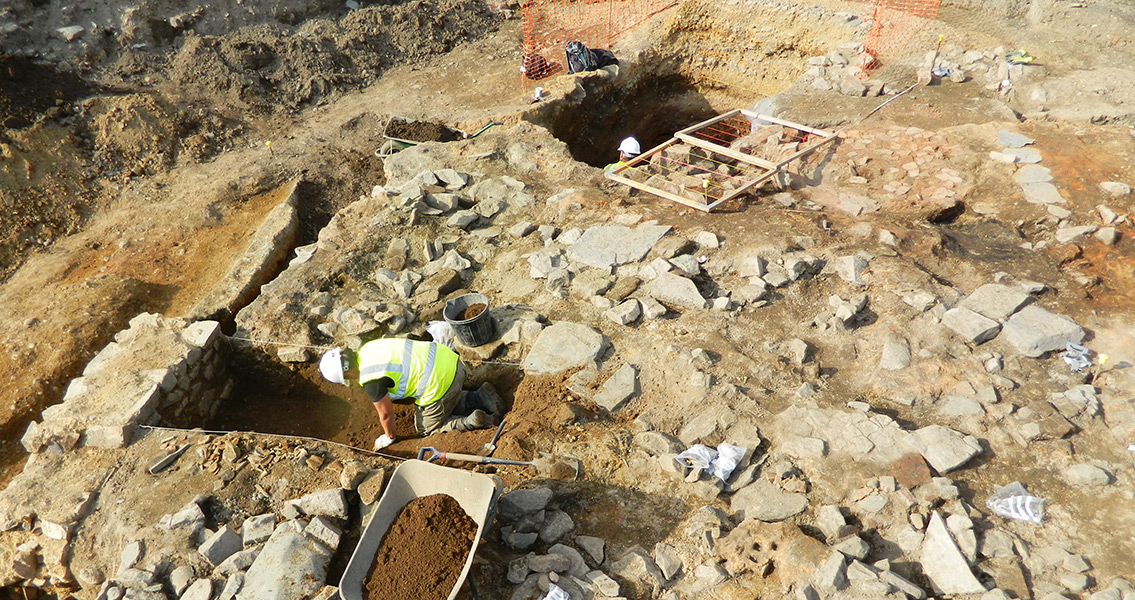 New Excavation Finds Medieval Backyards Were Typical of Todays