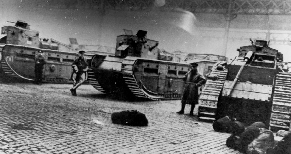 Battle of George Square Tanks and Soldiers