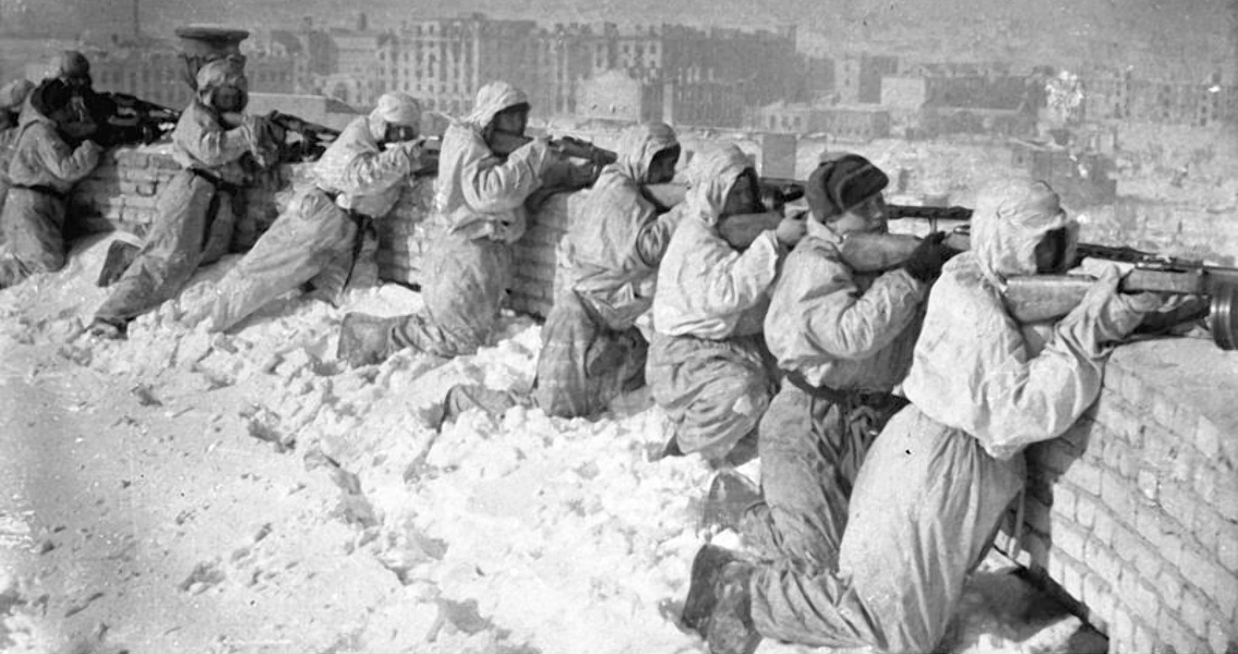 German defence with captured Soviet weapons