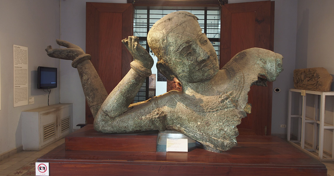12th Century Bronze Workshop Found in Cambodia