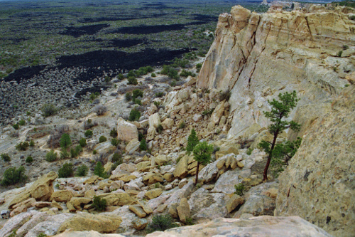 A Window Into a Chaco Canyon Community