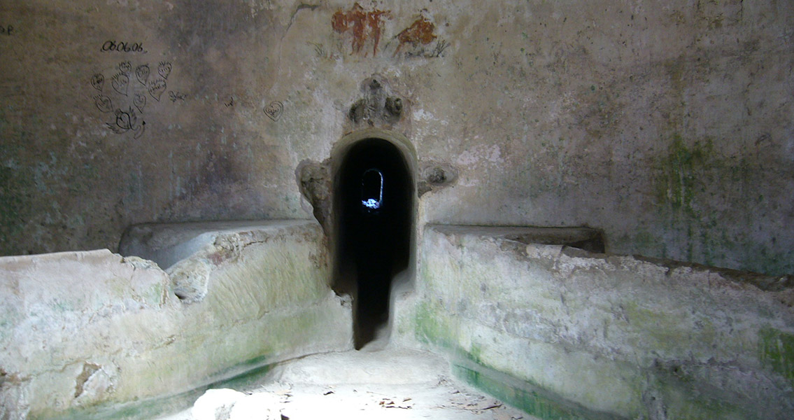 Ancient Lead Pollution Reveals Ancient History of Naples