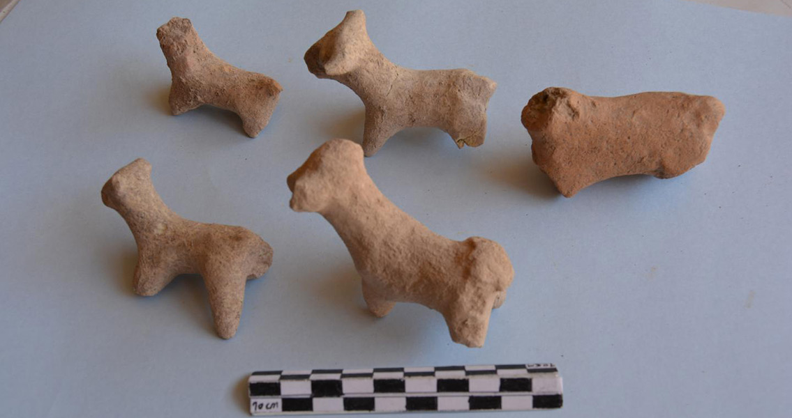 Archaeological Objects found Gird Lashkir