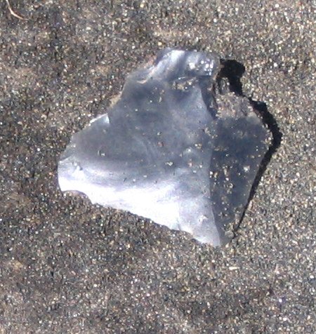 Obsidian_near_Te_Kaha_Point