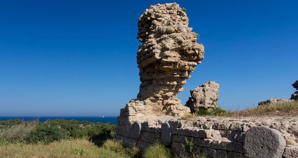 Philistine Cemetery Found in Southern Israel