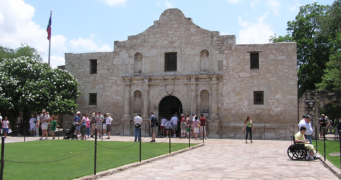 New Dig at Alamo Uncovers Possible Main Gate