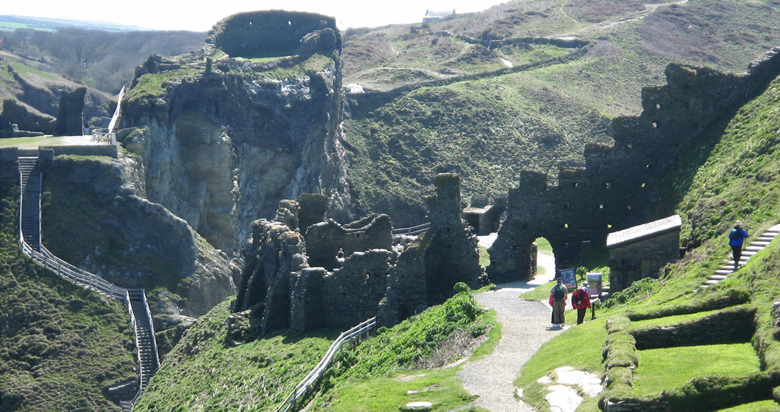 Palace Found at Tintagel, Fabled Birthplace of King Arthur