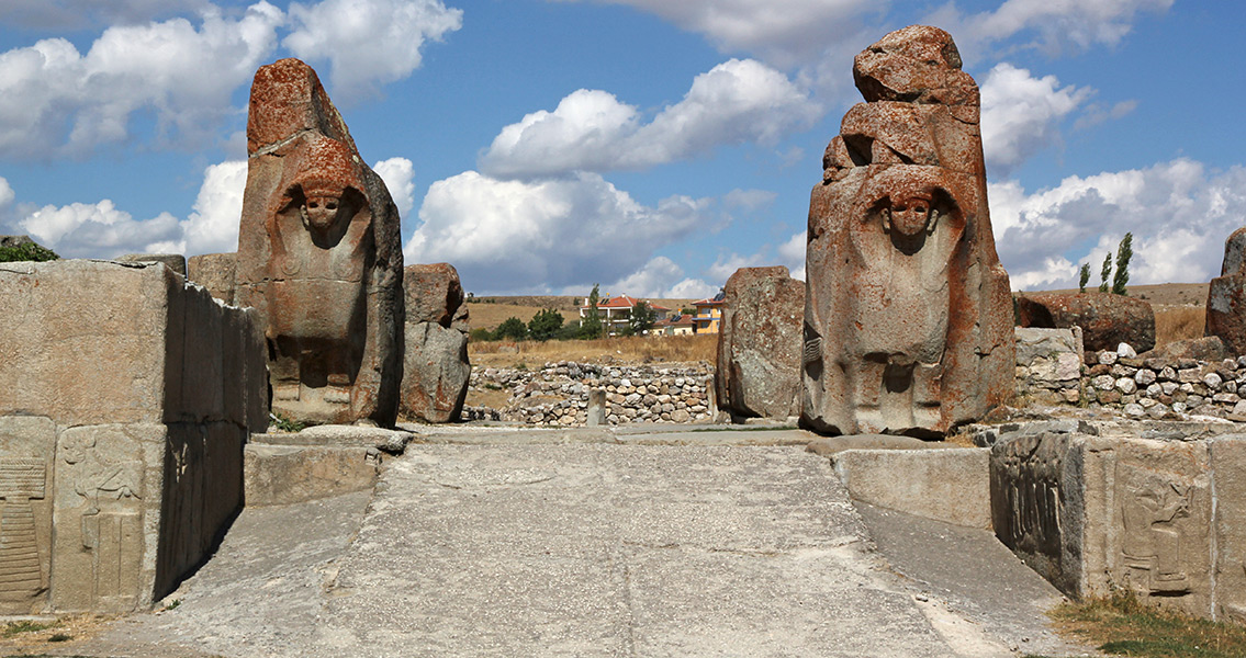 Alcahoyuk Sphinxtor