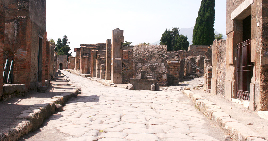 New Digital Archaeology Techniques Reconstruct Pompeii