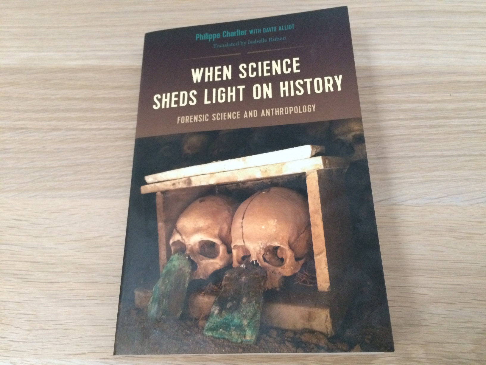 When Science Sheds Light on History - Book Review